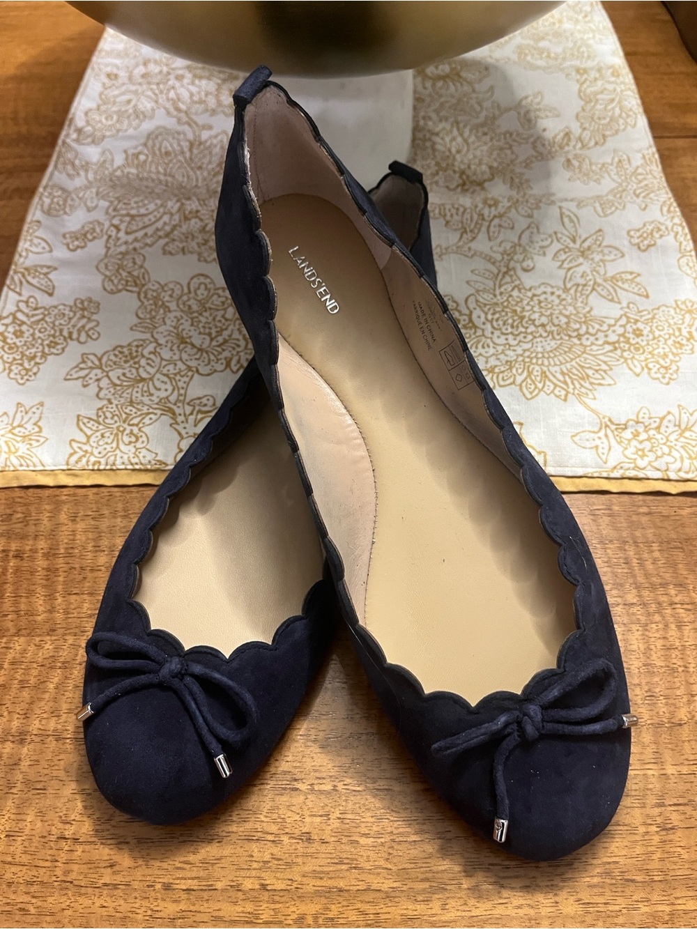 Lands' End Navy Scallop-Edge Bow Ballet Flats size 8.5